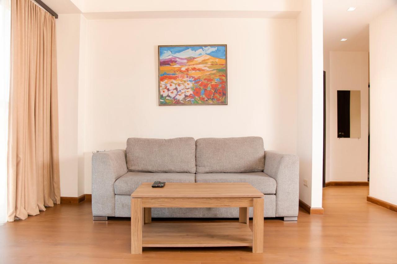 Ferienwohnung D&H Group Erivan Exterior foto