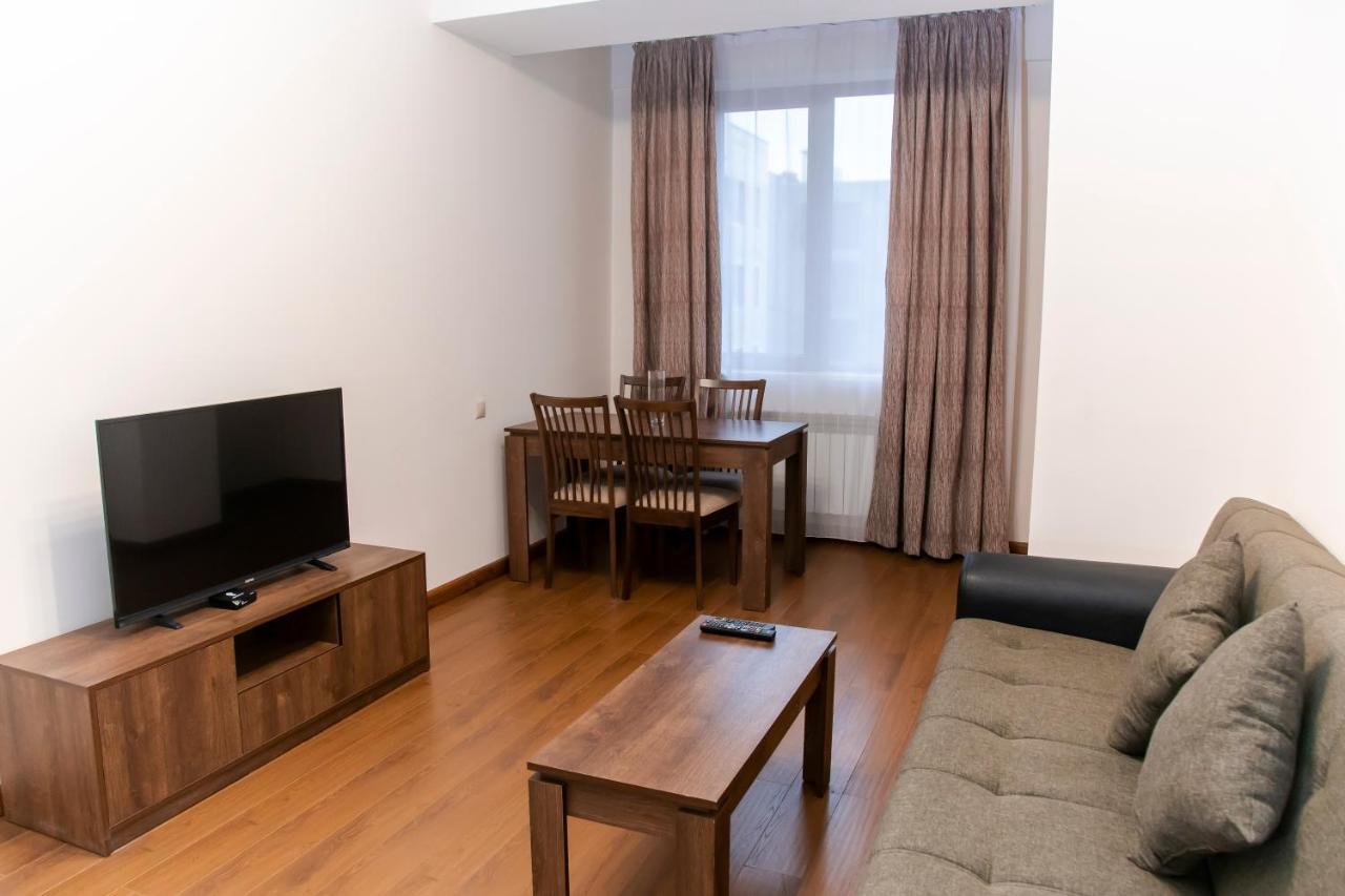 Ferienwohnung D&H Group Erivan Exterior foto