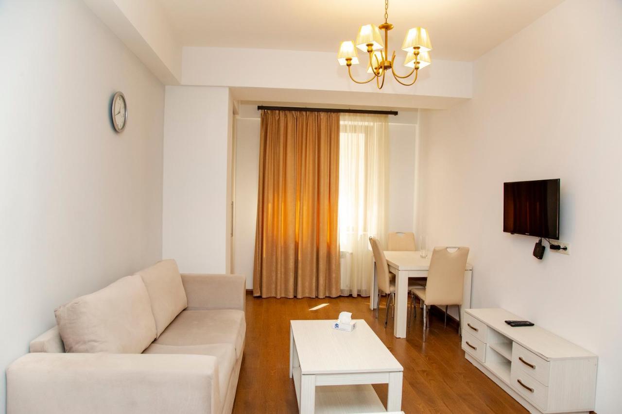 Ferienwohnung D&H Group Erivan Exterior foto